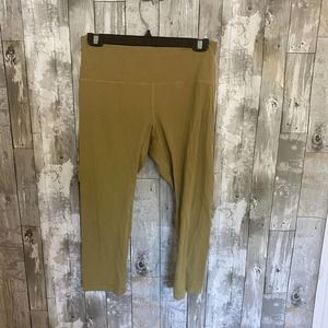 Lululemon bronze green capri leggings 10